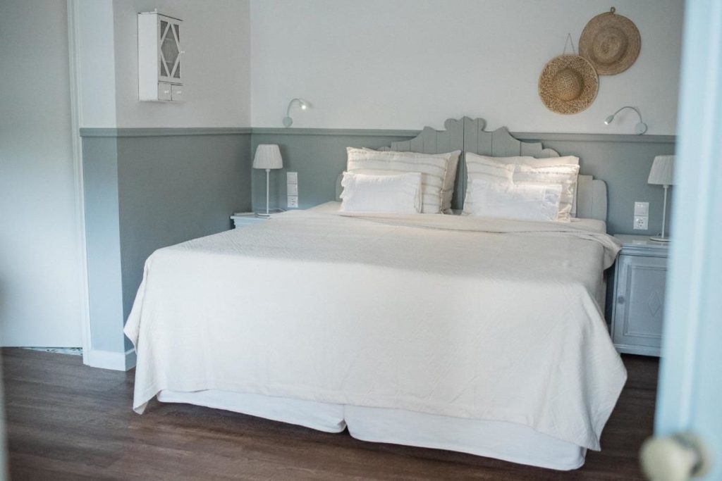 double bedroom in Poros