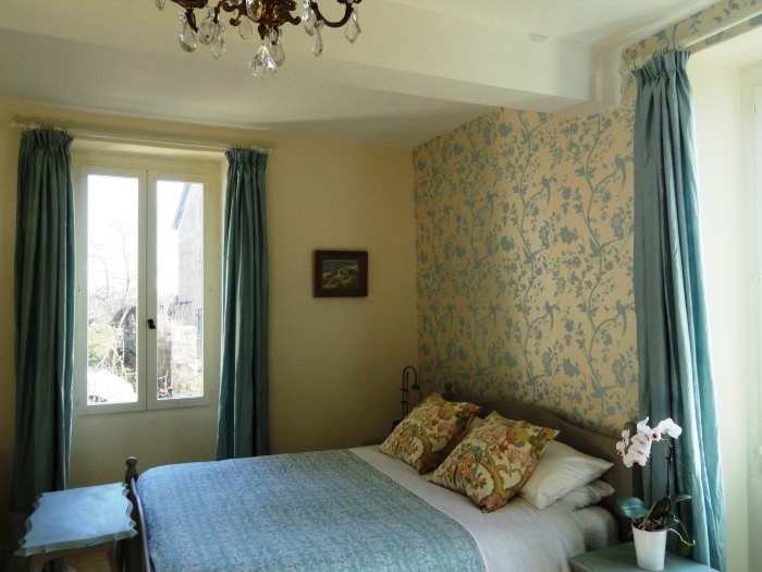 double bedroom accommodation in gascony