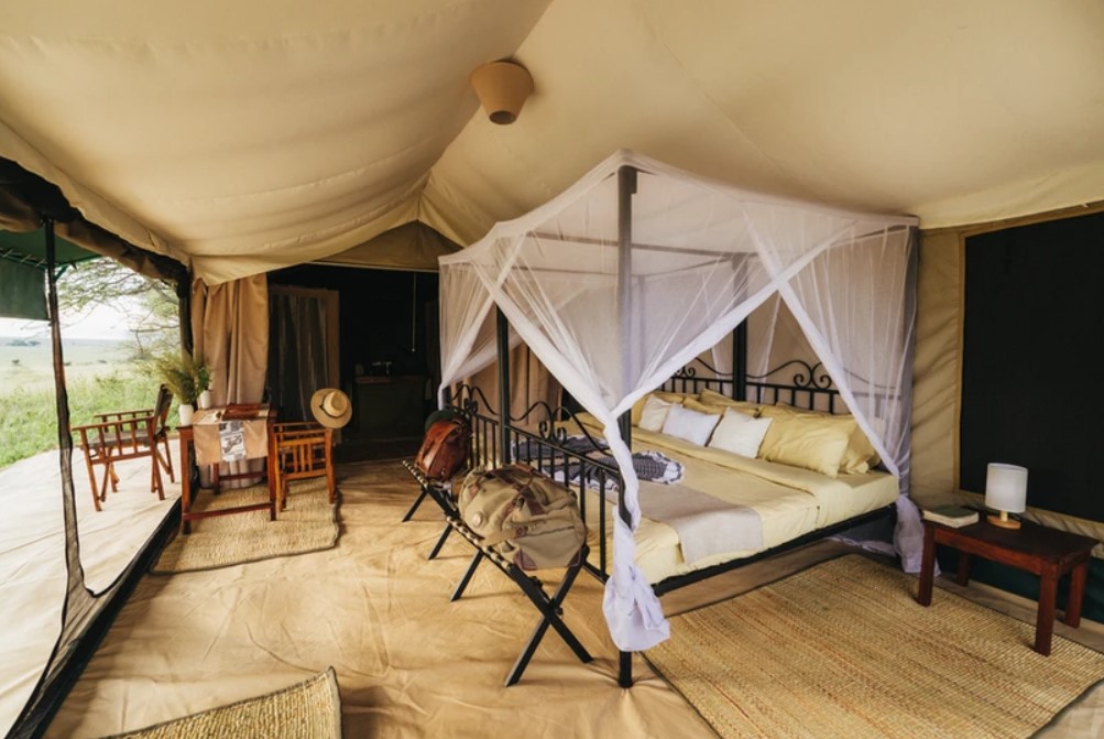 double bed in luxury safari lodge accommodation