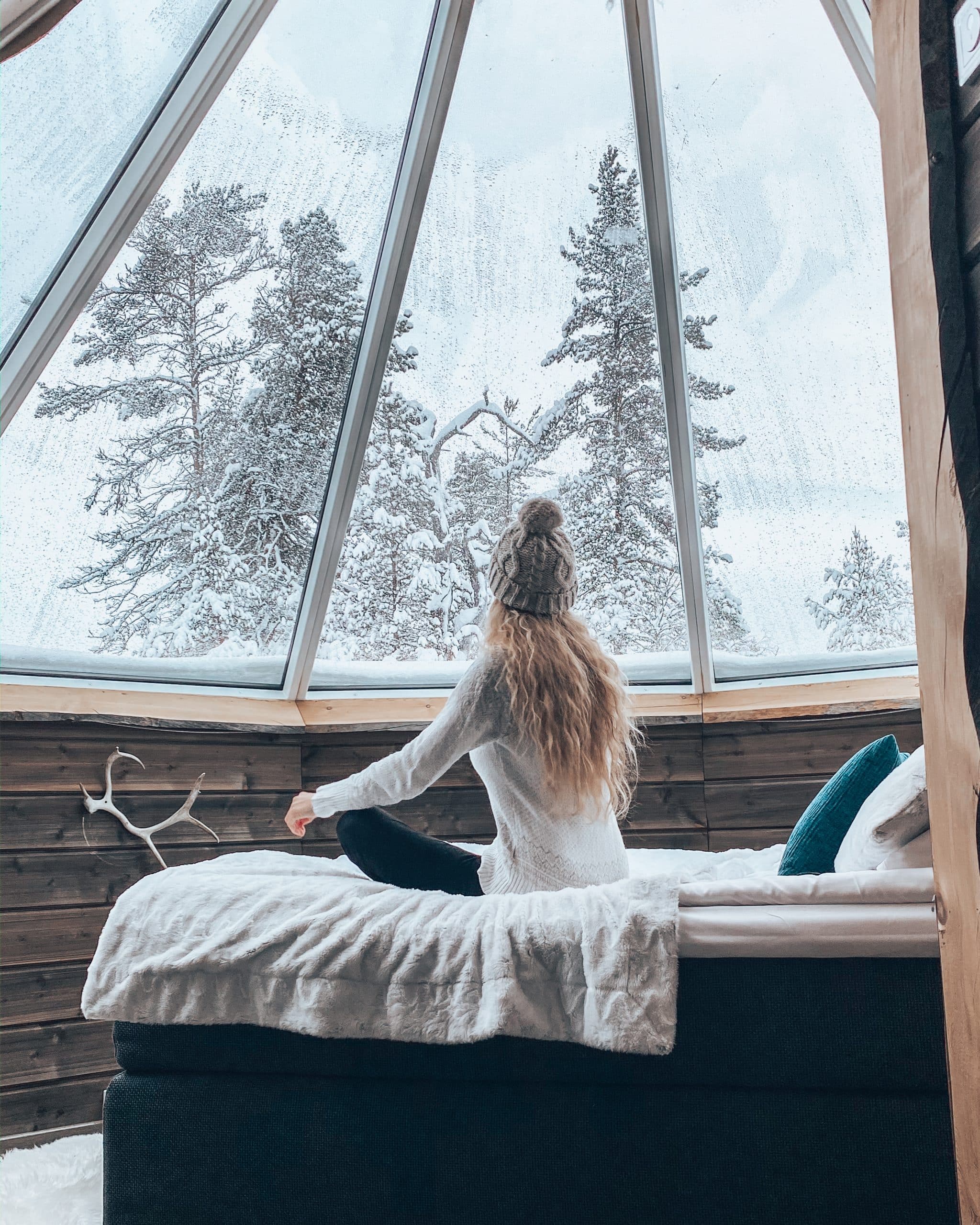 Wilderness Room (with 1 night in Aurora Cabin)