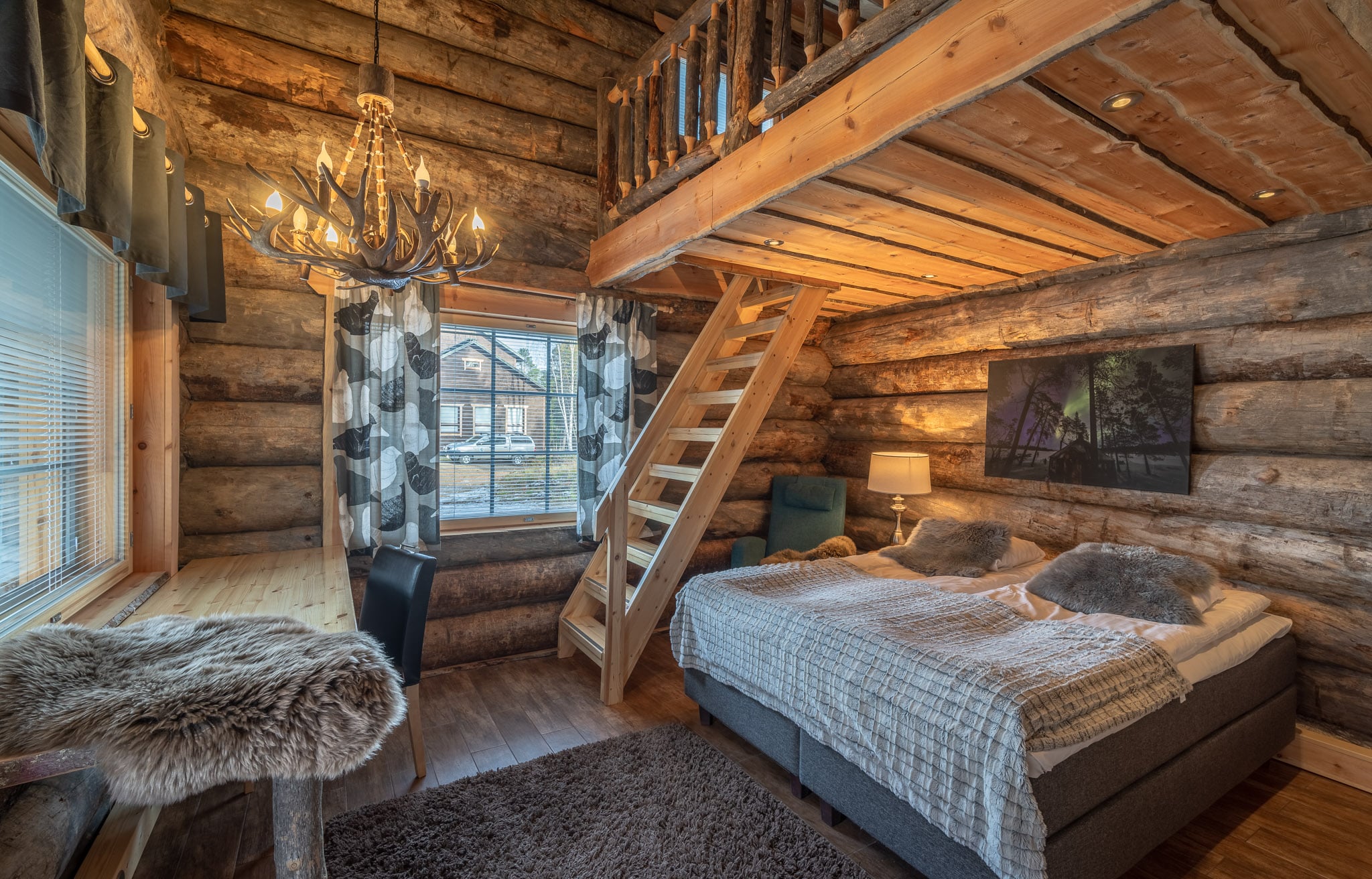 Log Suite Cabin