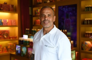 Manuel image