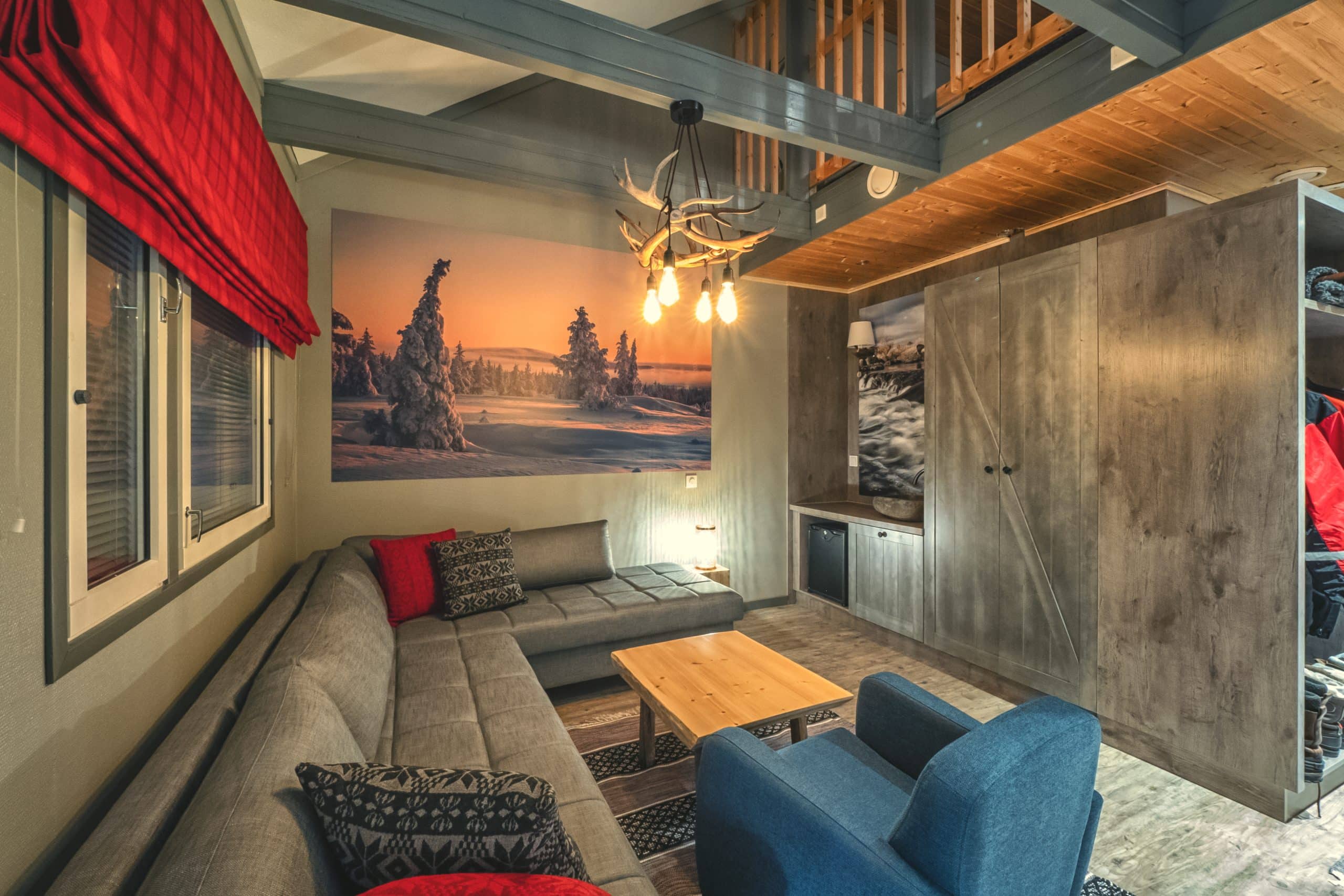 Wilderness room with loft
