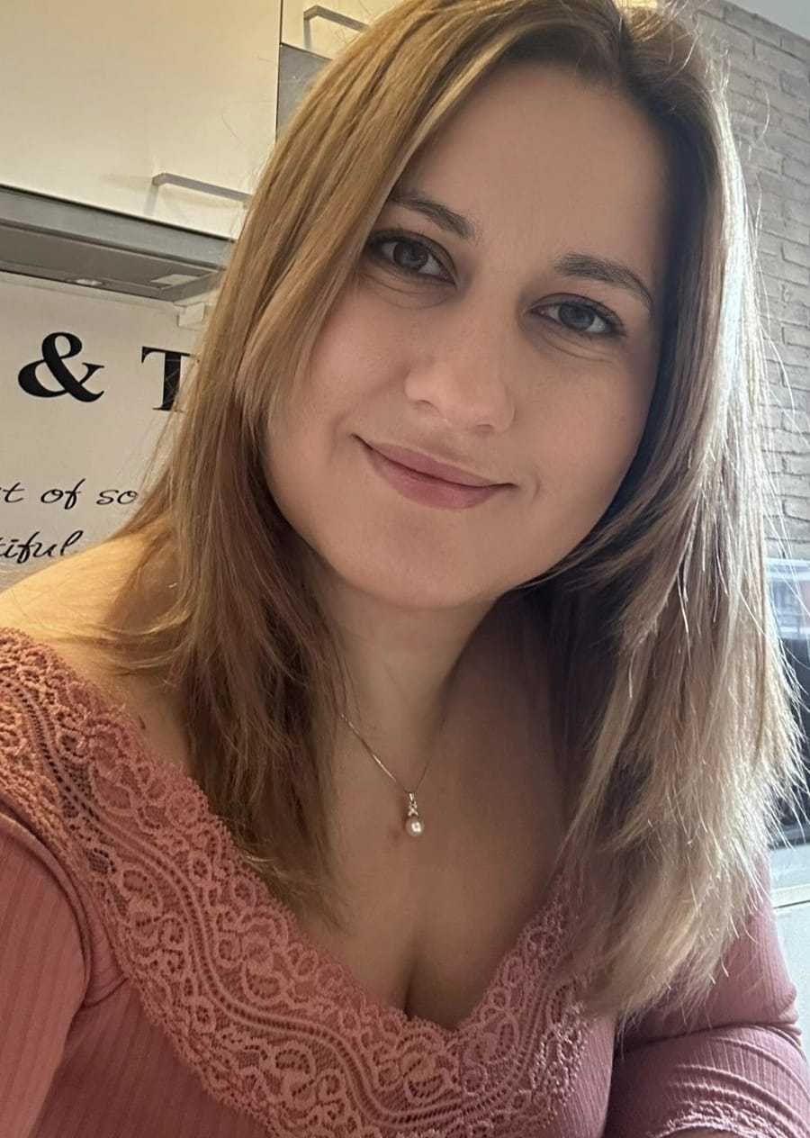 Anthi Zouni image