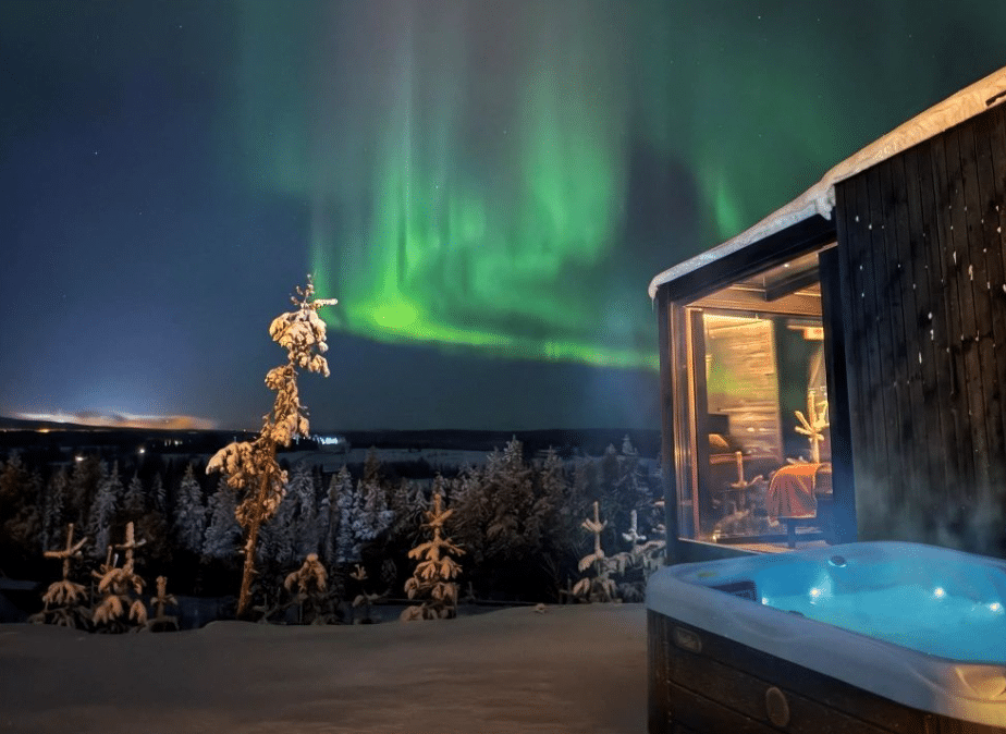 Unique Northern Lights Accommodation