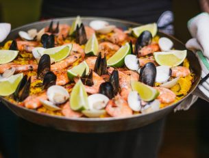 What to Eat and Drink on a Spanish Holiday image