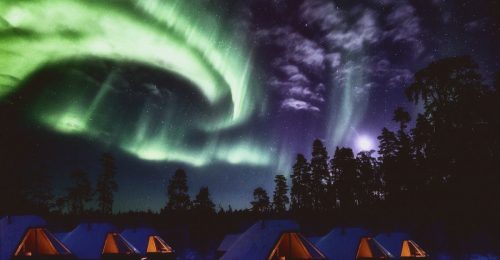 3 Night Romantic Aurora Adventure in Levi image