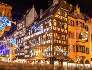 What to Eat at French Christmas Markets image