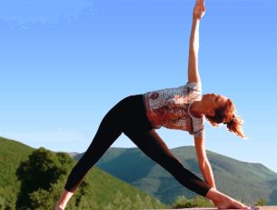 Meet our yoga instructor Lucy & her team in Italy image