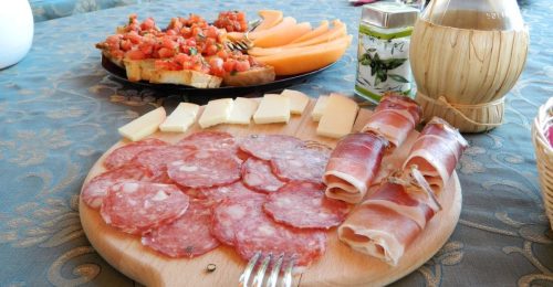Tuscan Cooking and Culture Short Break image